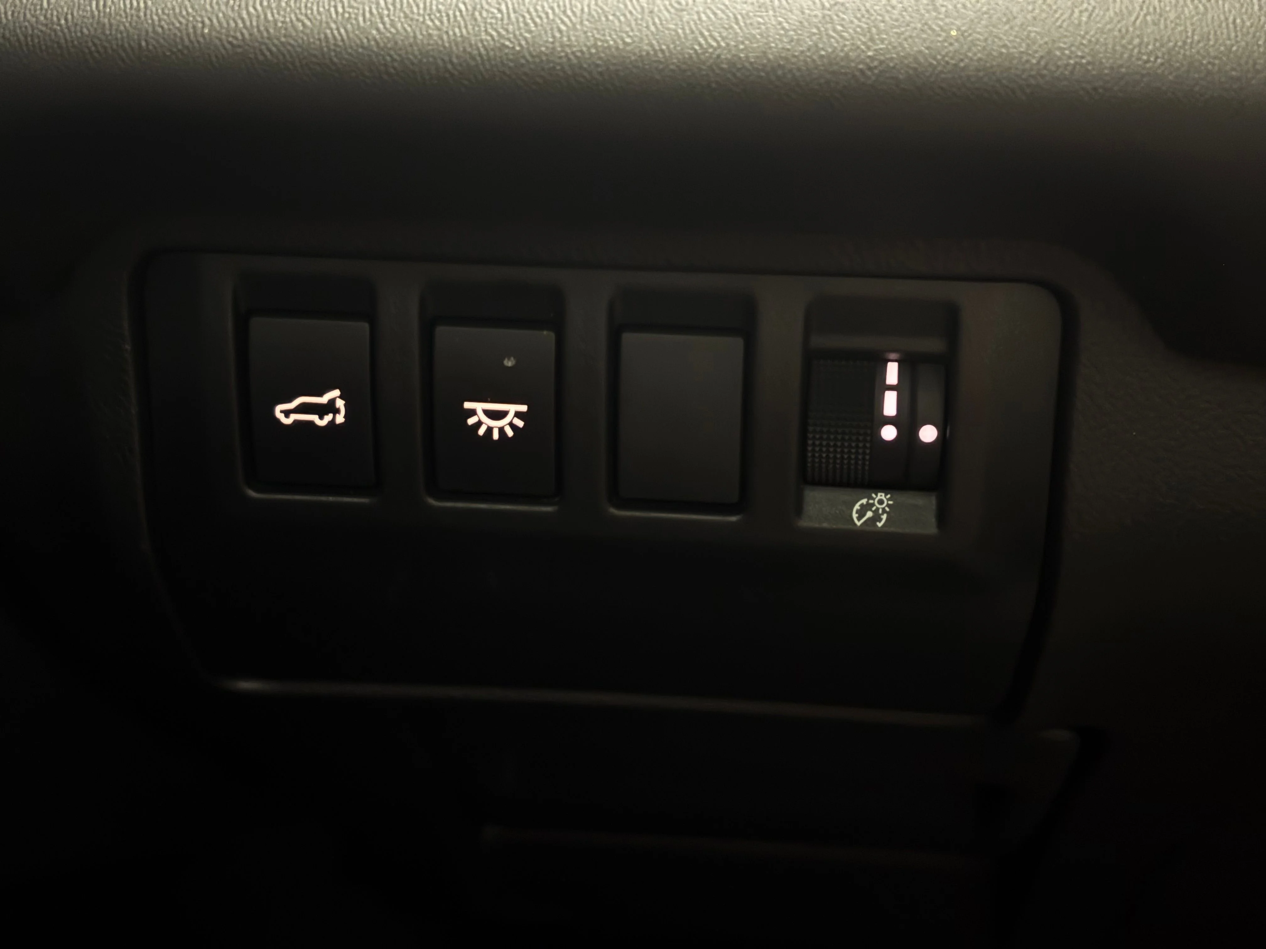 Used 2025 Crystal Black Silica Subaru Onyx Edition image 23