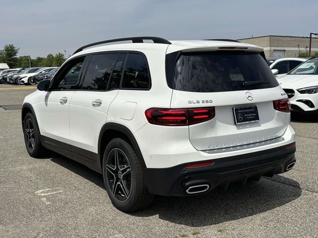 New 2026 Polar White Mercedes-Benz GLB 250 image 8