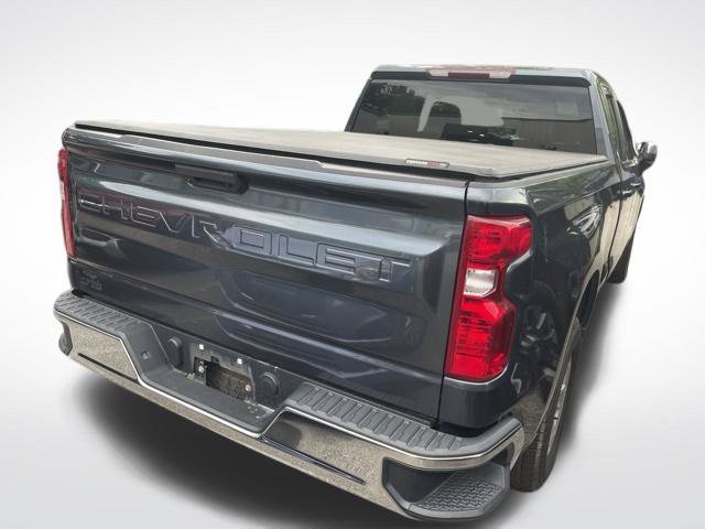 Used 2020 Gray Chevrolet LT image 10