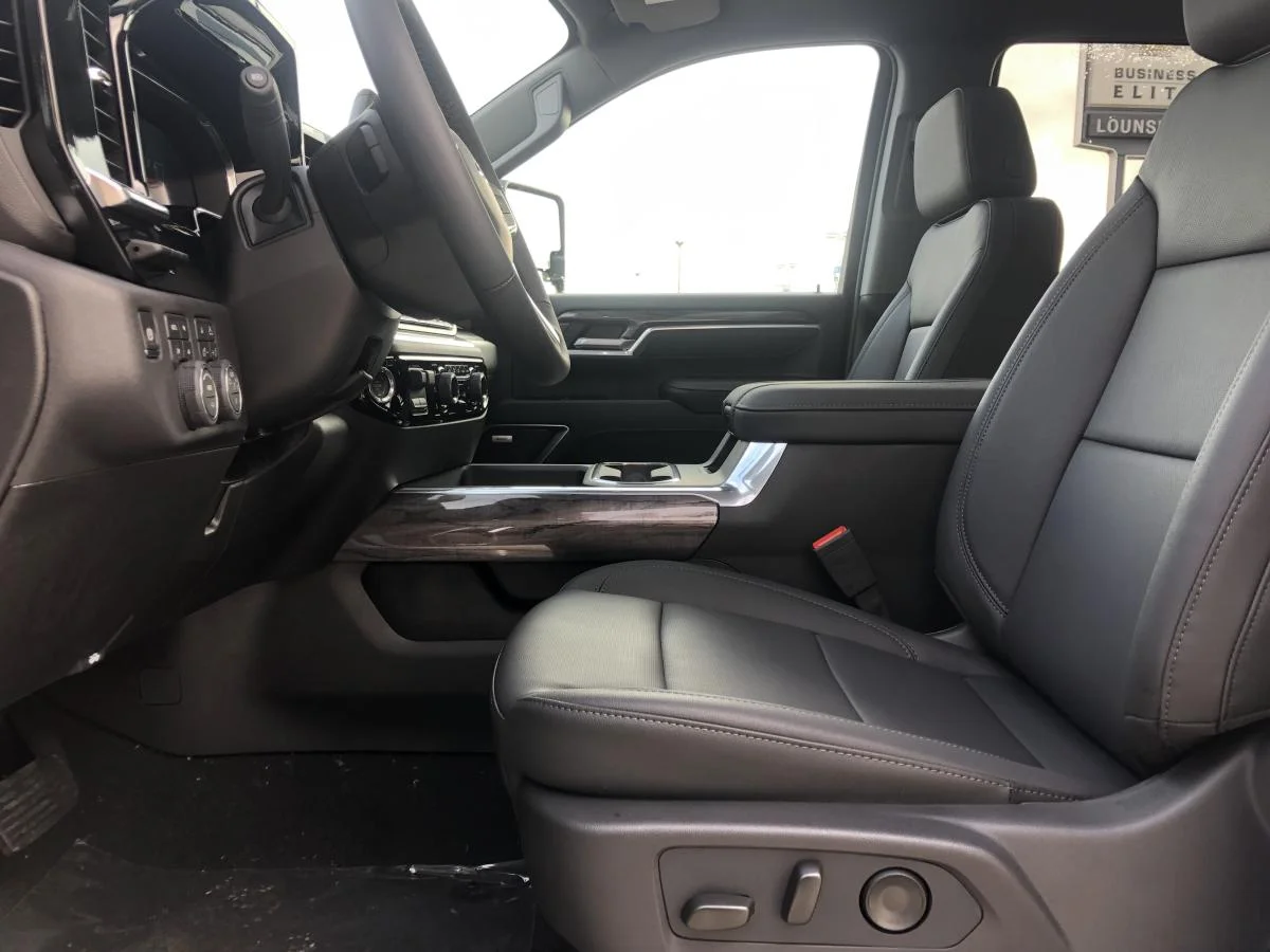 New 2026 White Chevrolet 4WD Crew Cab 159" LTZ image 10
