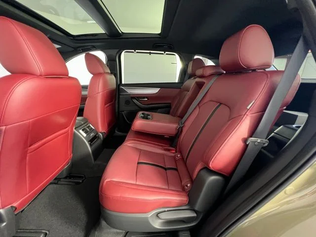 2026 Mazda CX-70 Premium Package - Photo 13
