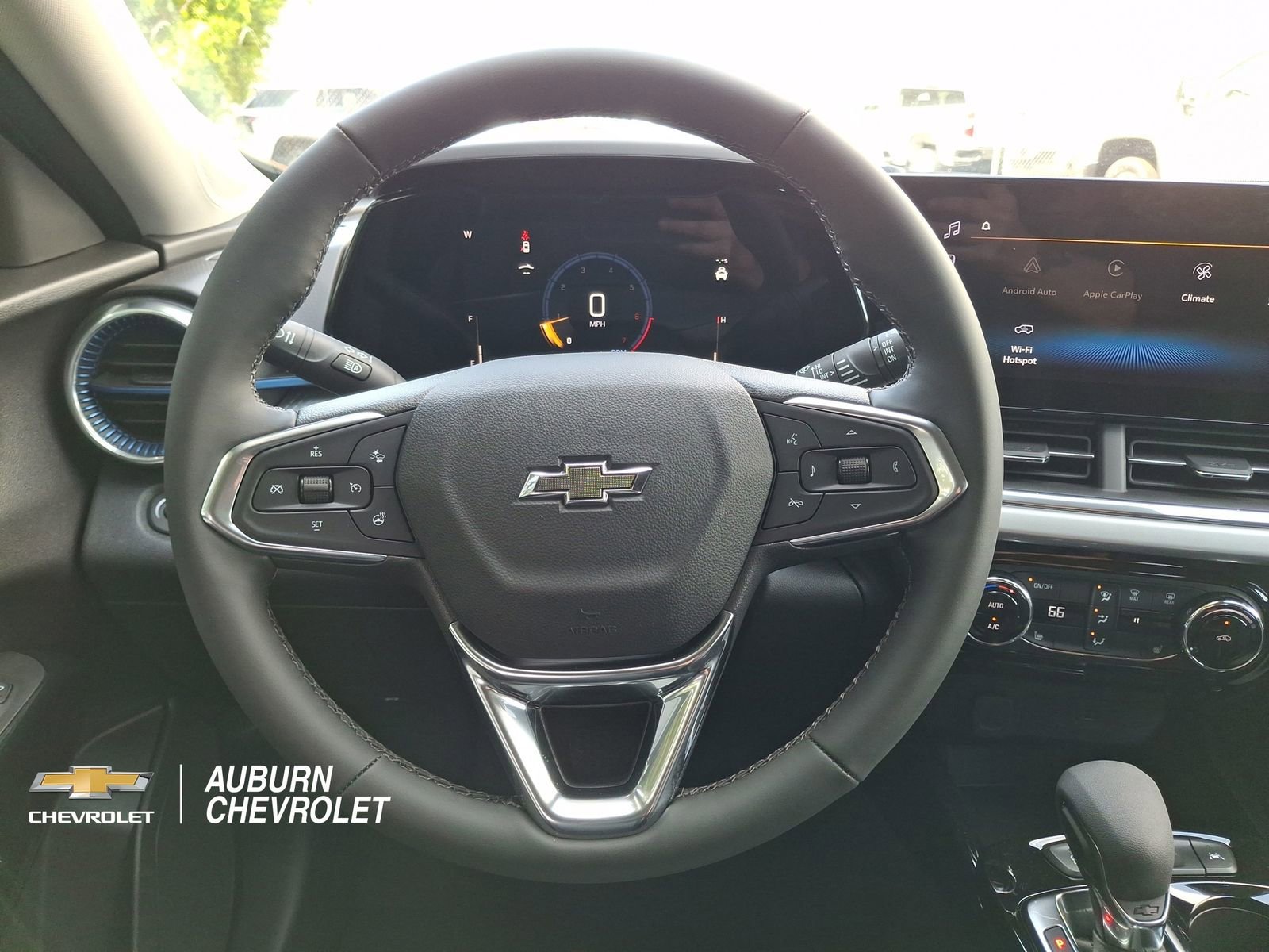 2026 Chevrolet Trax LT - Photo 10