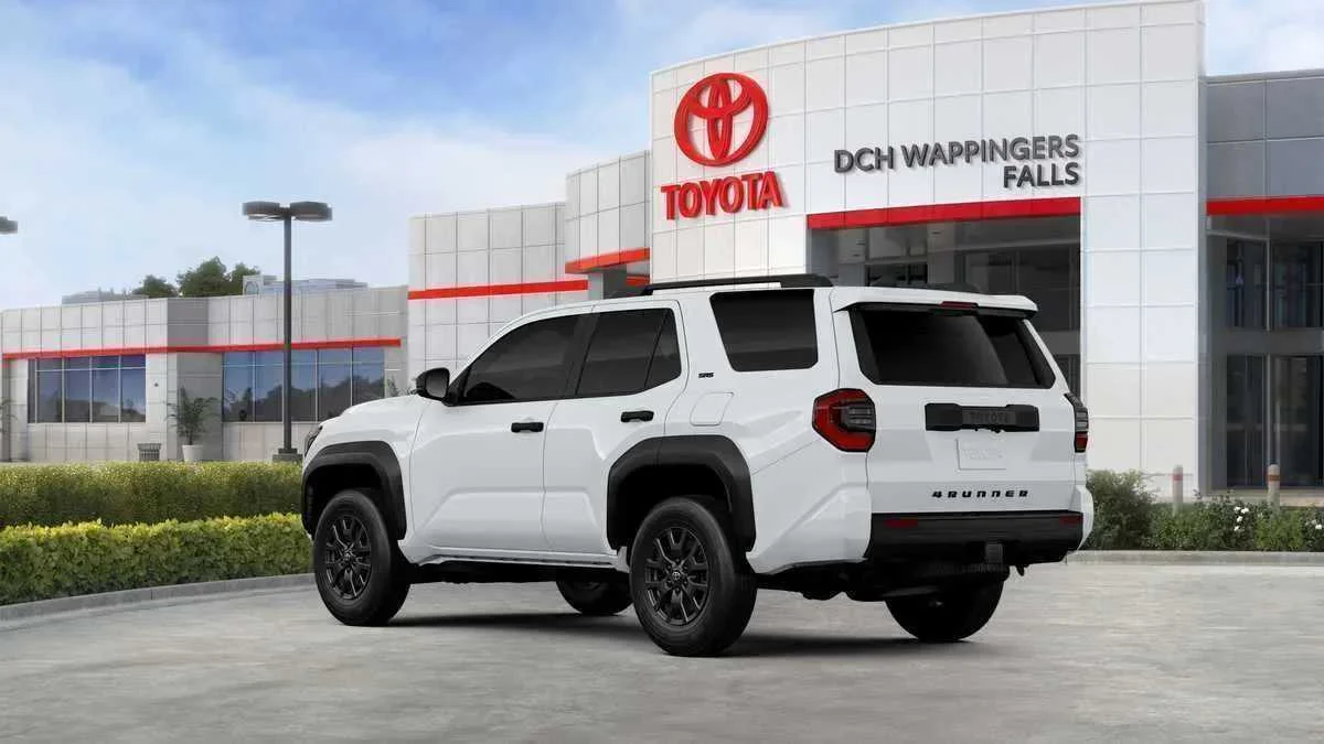 New 2026 Ice Cap Toyota  SR5 image 8