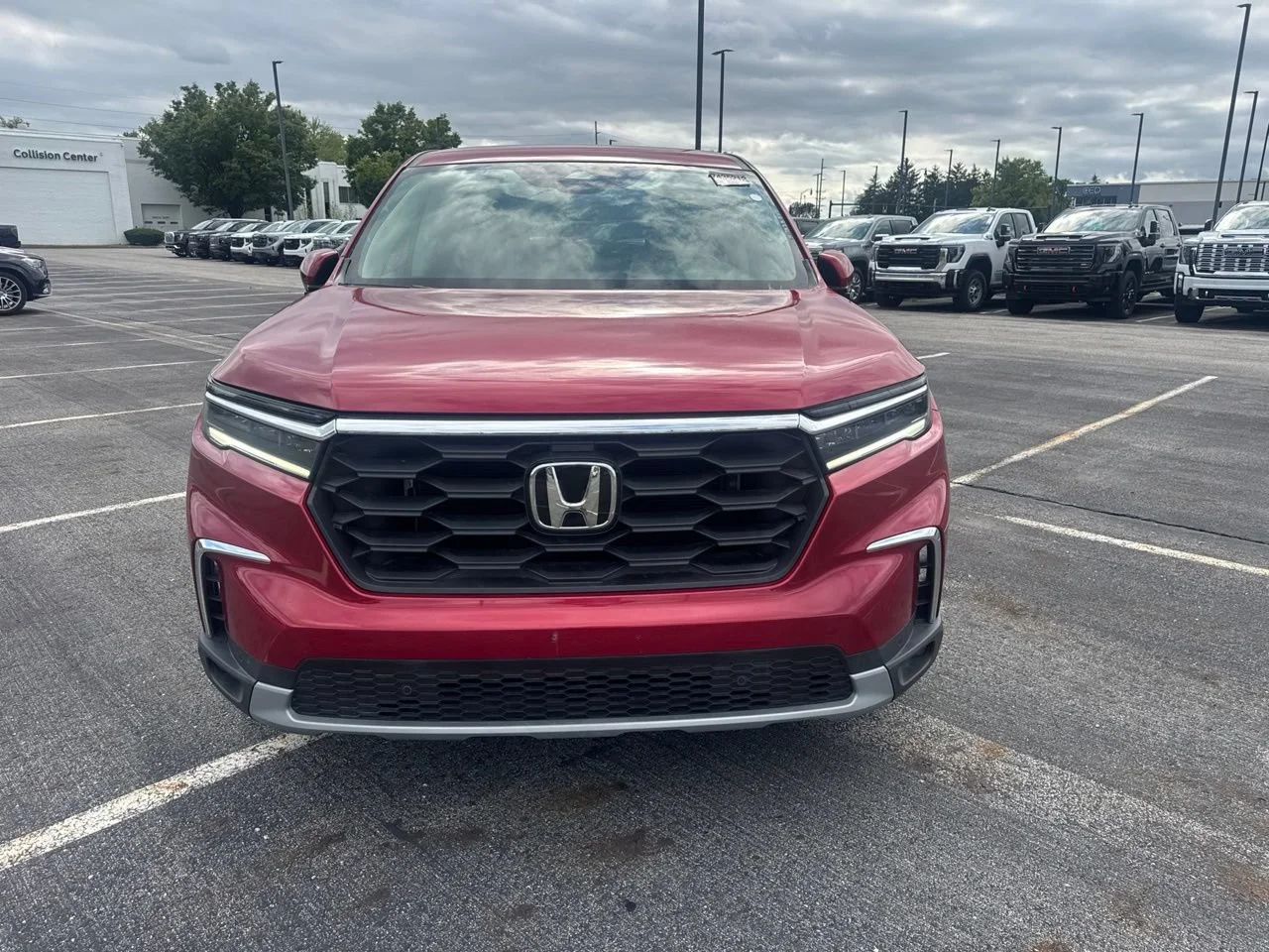 Used 2024 Red Honda EX-L image 2