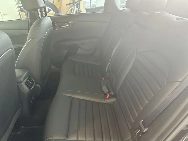 Used 2023 Black Kia GT-Line image 27