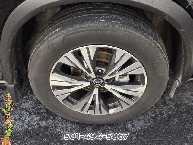 Used 2023 Black Nissan SV image 6