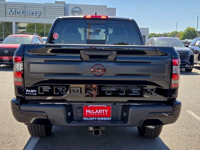 New 2027 Super Black Nissan Crew Cab PRO-4X® image 4