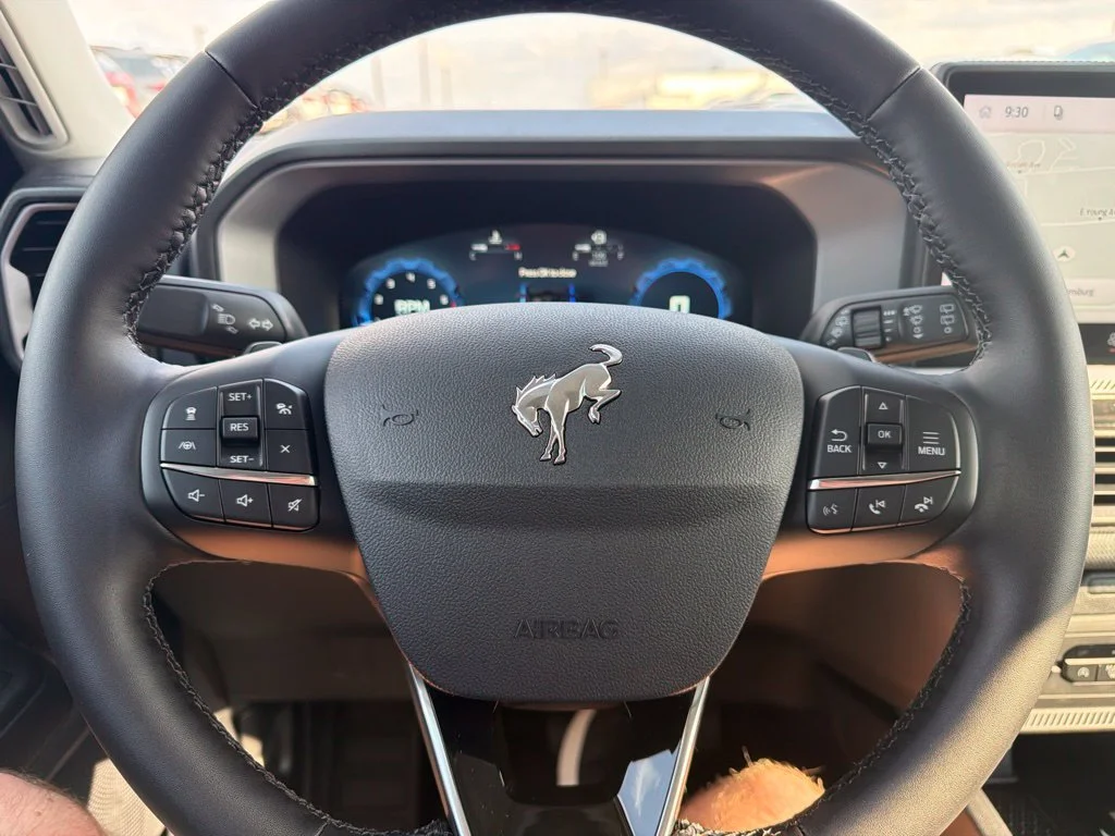 New 2026 Azure Gray Metallic Tri-Coat Ford Badlands® image 28