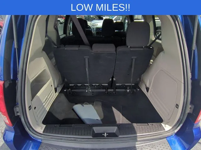 Used 2020 Blue Dodge SE image 29