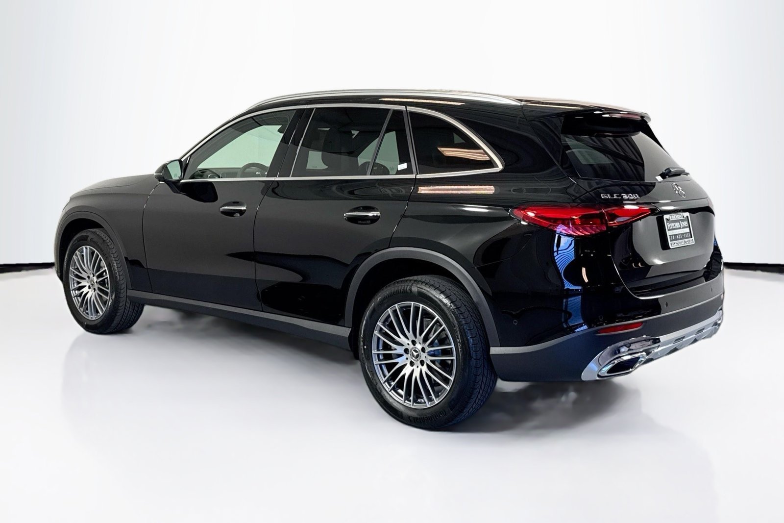 New 2026 Black Mercedes-Benz GLC 300 image 7
