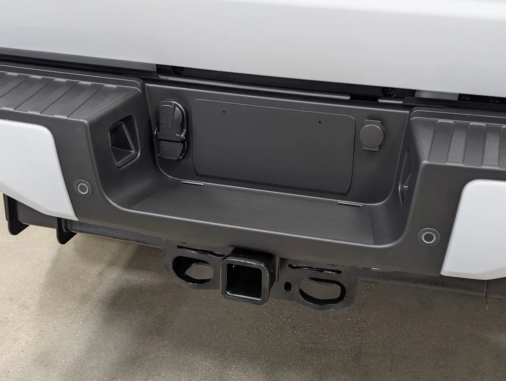 New 2026 Oxford White Ford F-250® Lariat® image 26