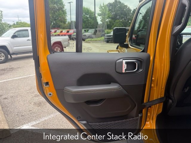 New 2026 Goldilocks Exterior Paint Jeep Sahara image 21