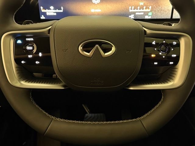 New 2026 RADIANT WHITE INFINITI Luxe 4WD image 35