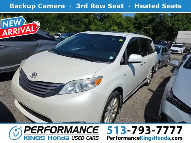 2017 Toyota Sienna XLE