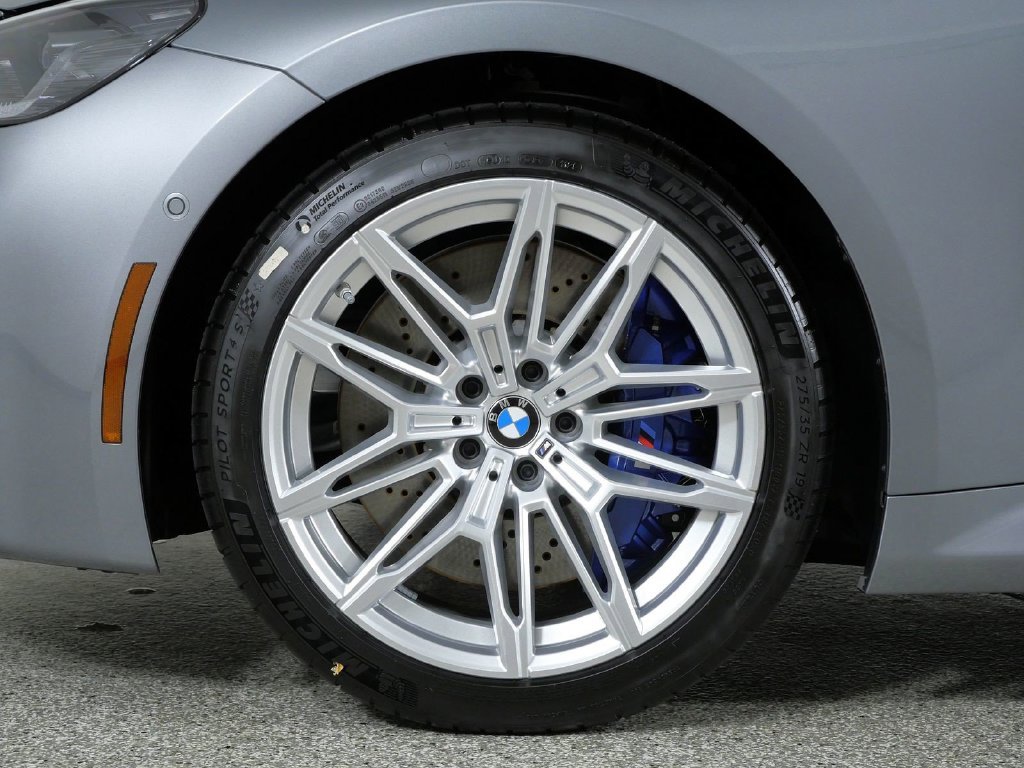 New 2026 Skyscraper Grey Metallic BMW Base image 15