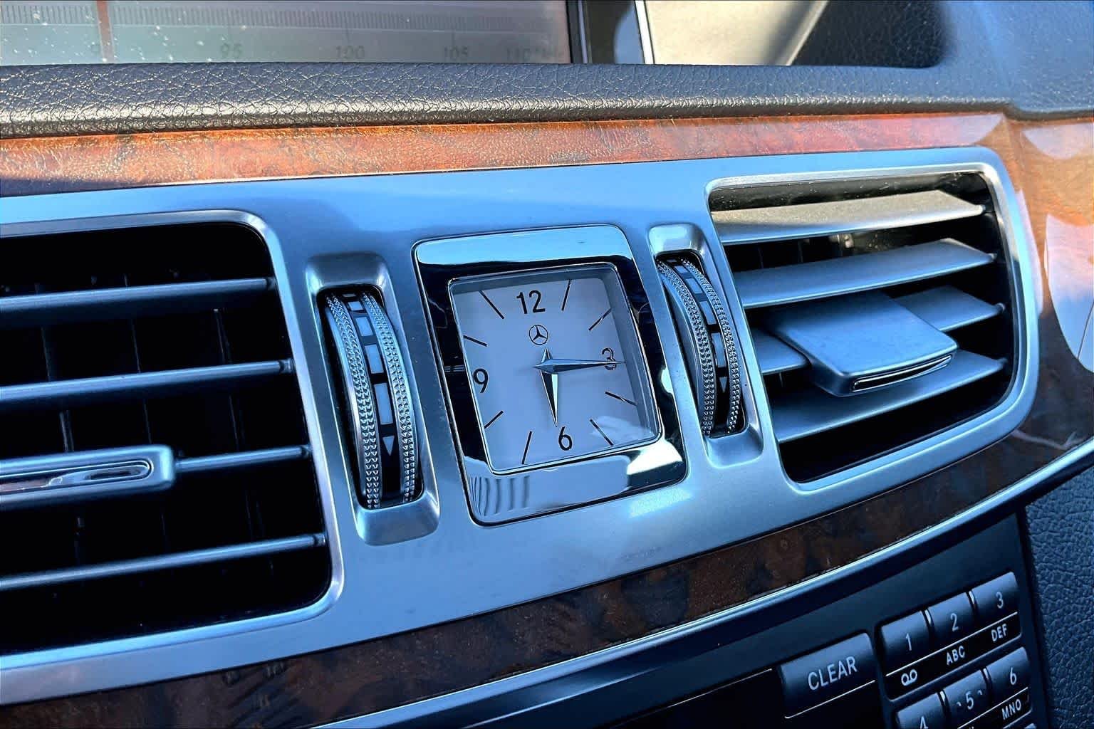 Used 2014 Palladium Silver Metallic Mercedes-Benz E 350 Luxury image 29