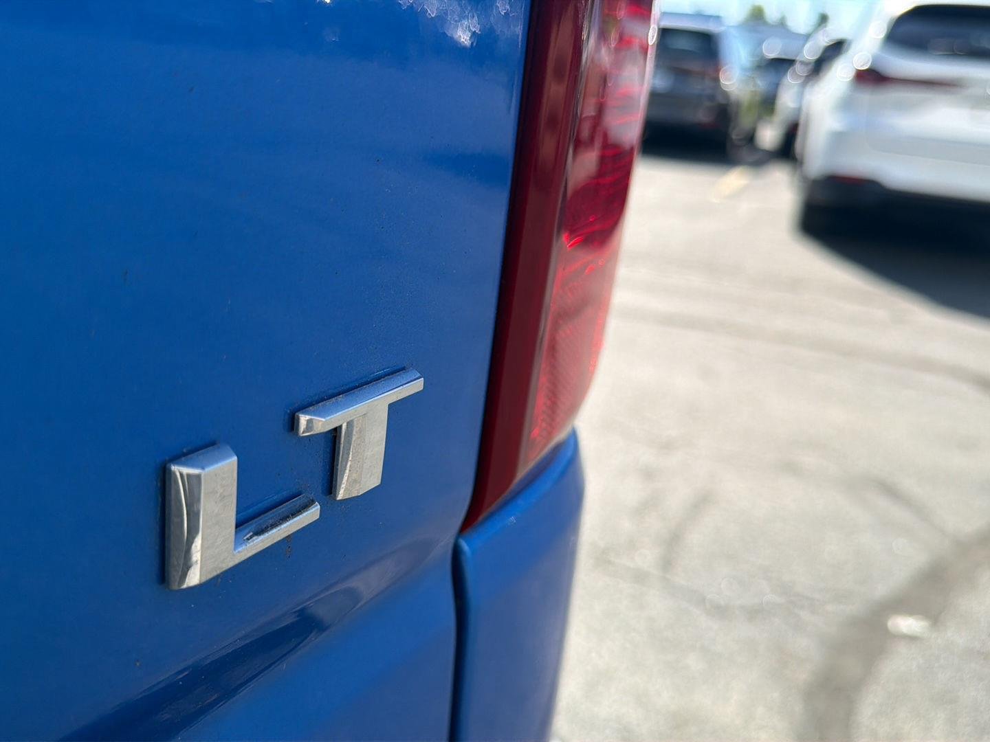 Used 2026 Riptide Blue Metallic Chevrolet LT image 13