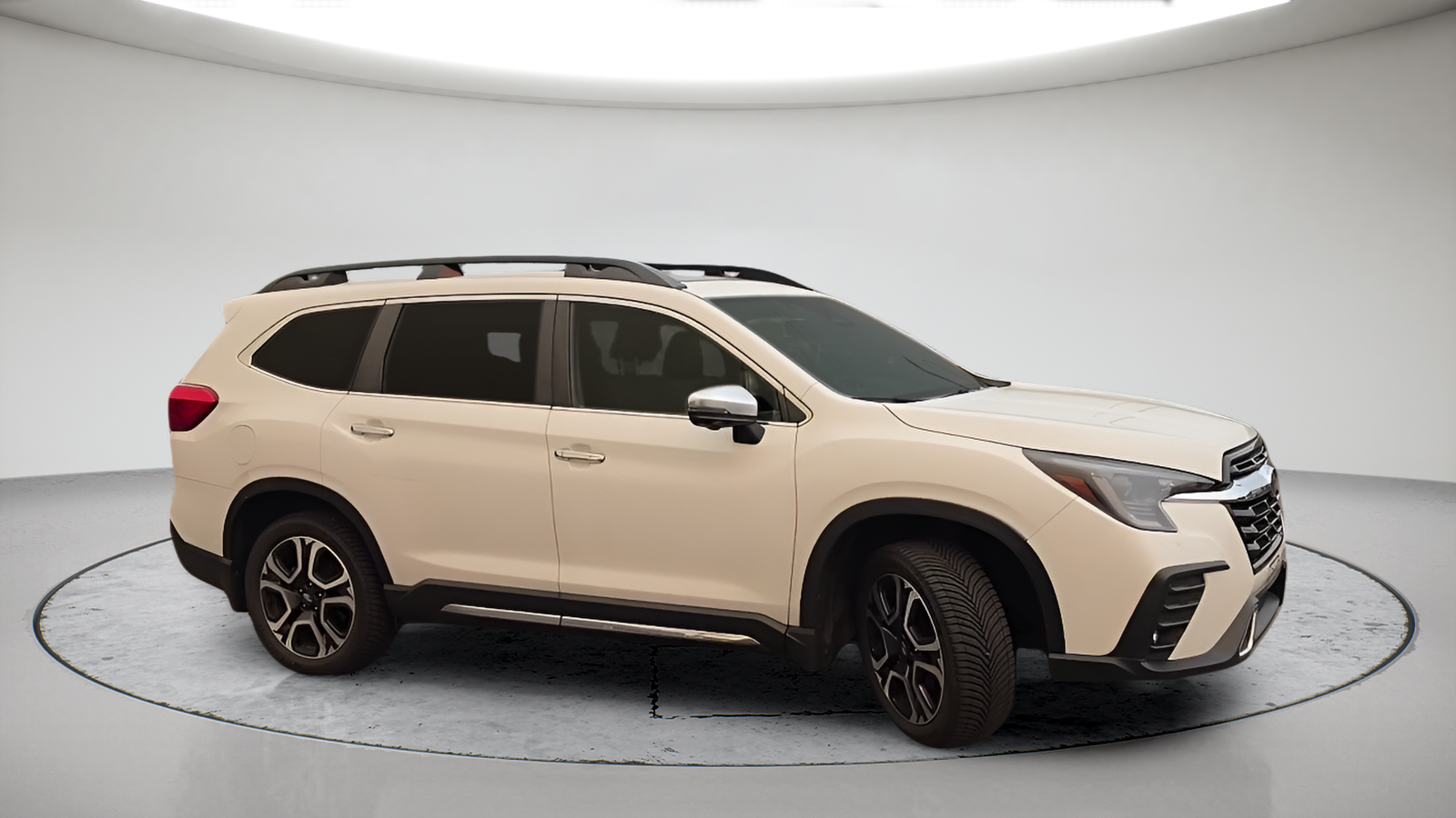 Used 2023 Crystal White Pearl Subaru Touring image 4