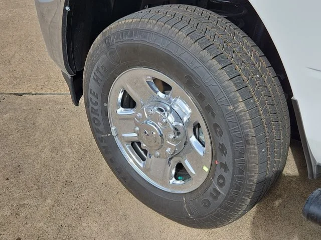 2026 RAM 2500 Tradesman - Photo 9