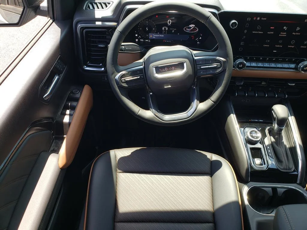 2026 GMC Canyon AT4 - Photo 13
