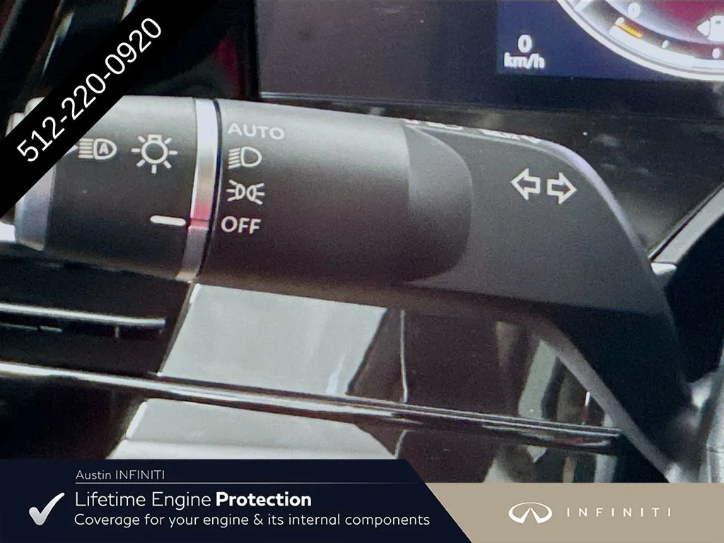 New 2027 White INFINITI LUXE image 14