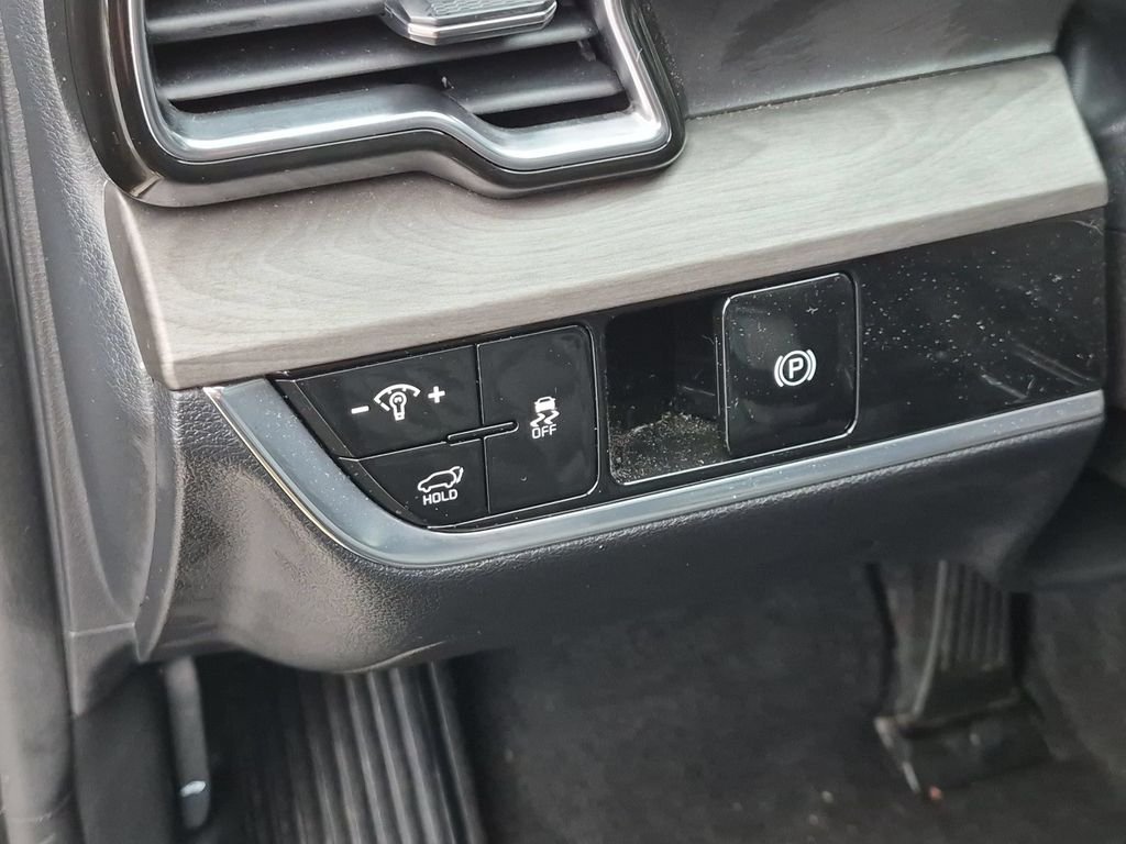 Certified Used 2024 Gray Kia X-Line image 14