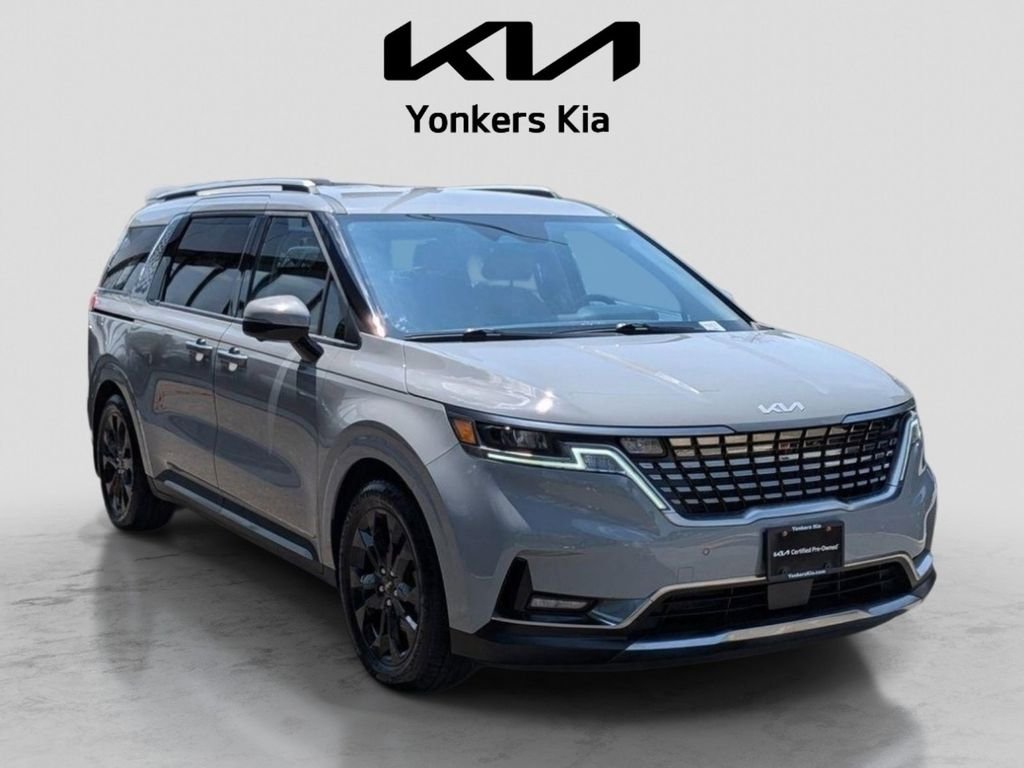 Used 2023 White Kia SX image 4