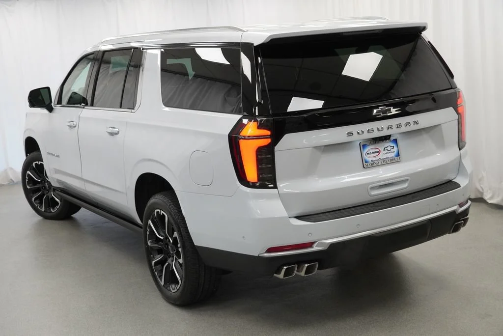 New 2026 Polar White Tricoat Chevrolet High Country image 39