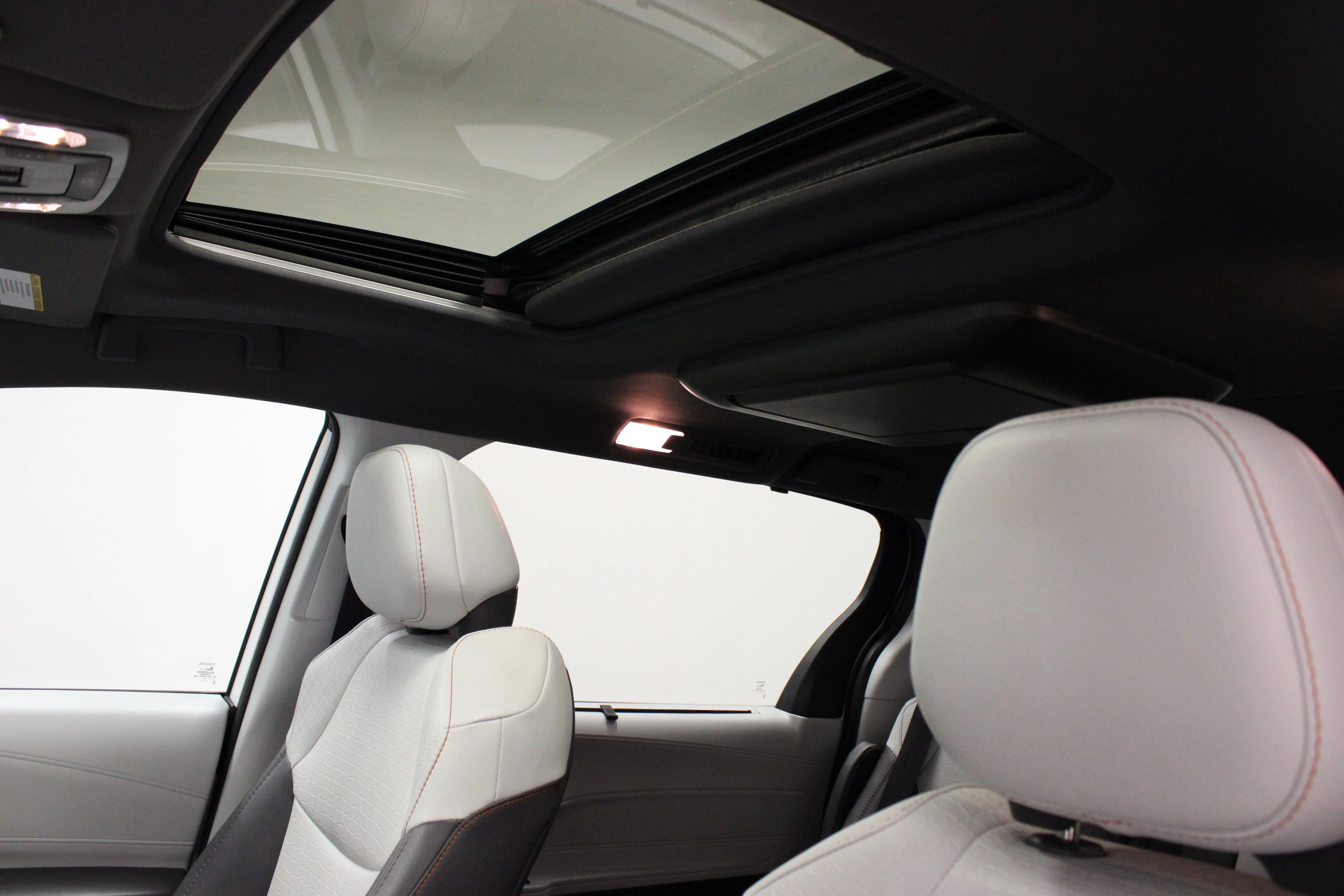 Used 2021 White Toyota XSE image 10