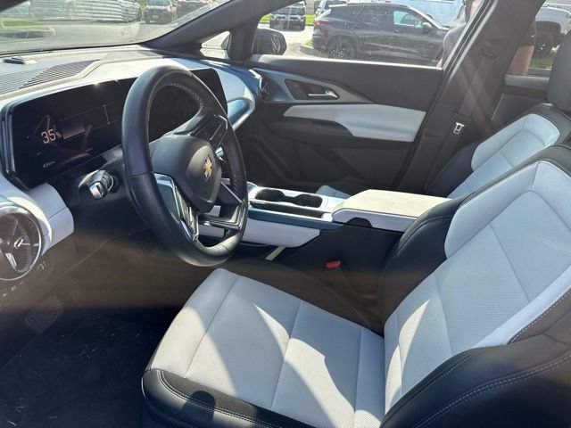 Used 2024 Galaxy Gray Metallic Chevrolet 2LT image 6