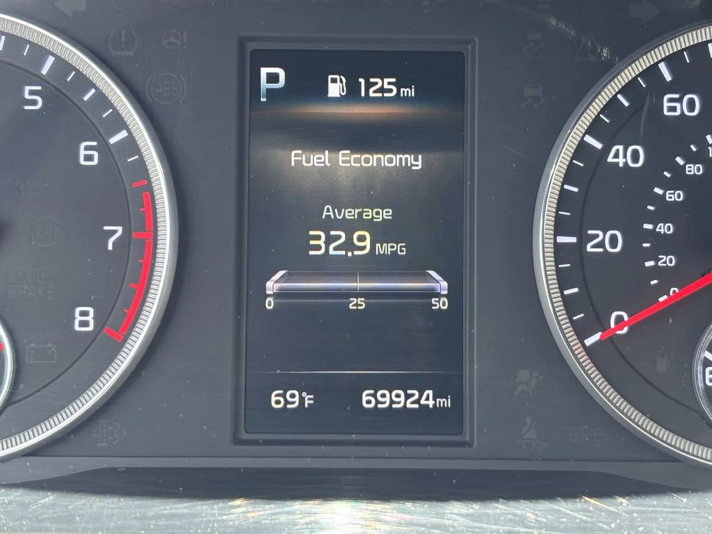 Used 2022 Black Kia GT-Line image 34