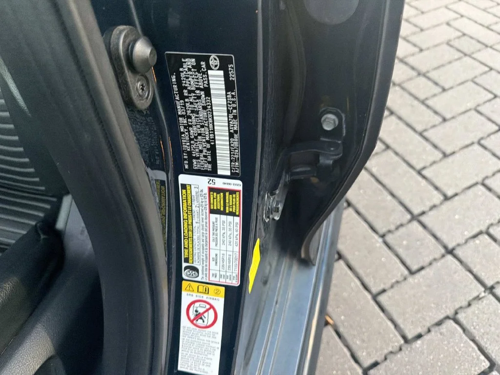 Used 2019 Blue Toyota SE image 31