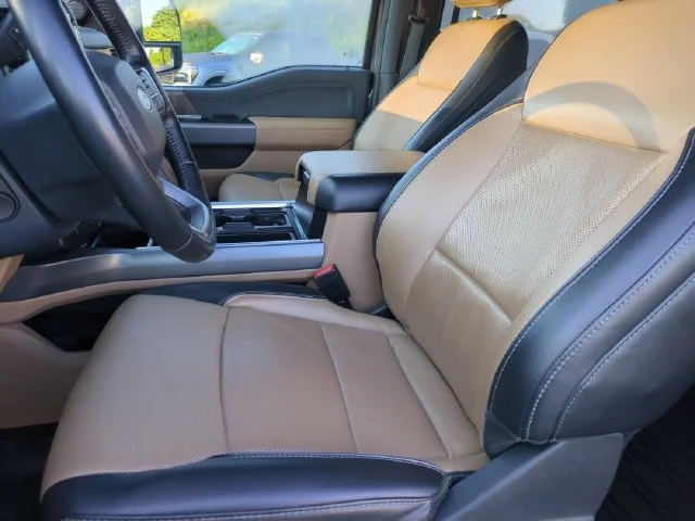 Used 2023 Gray Ford Lariat image 15