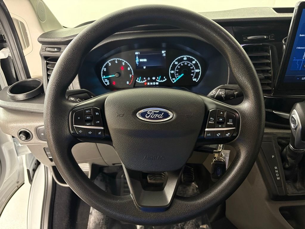 Used 2023 White Ford XLT image 17