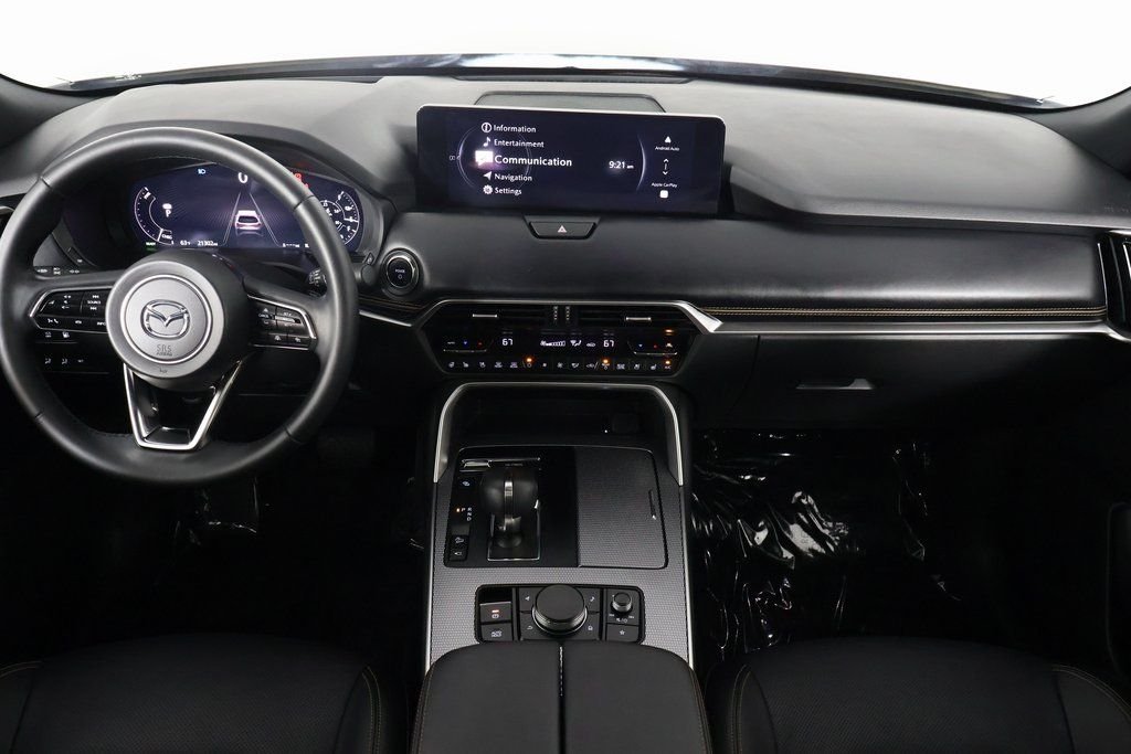 Certified Used 2025  Mazda Premium Plus image 9