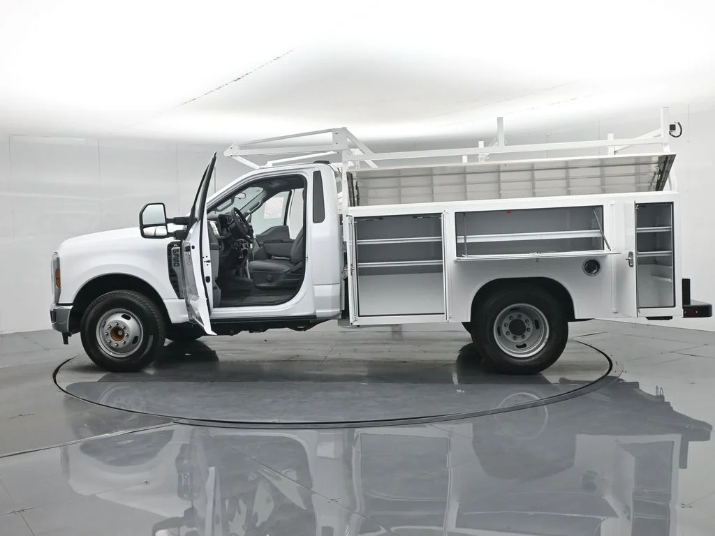 New 2026 White Ford XL image 36