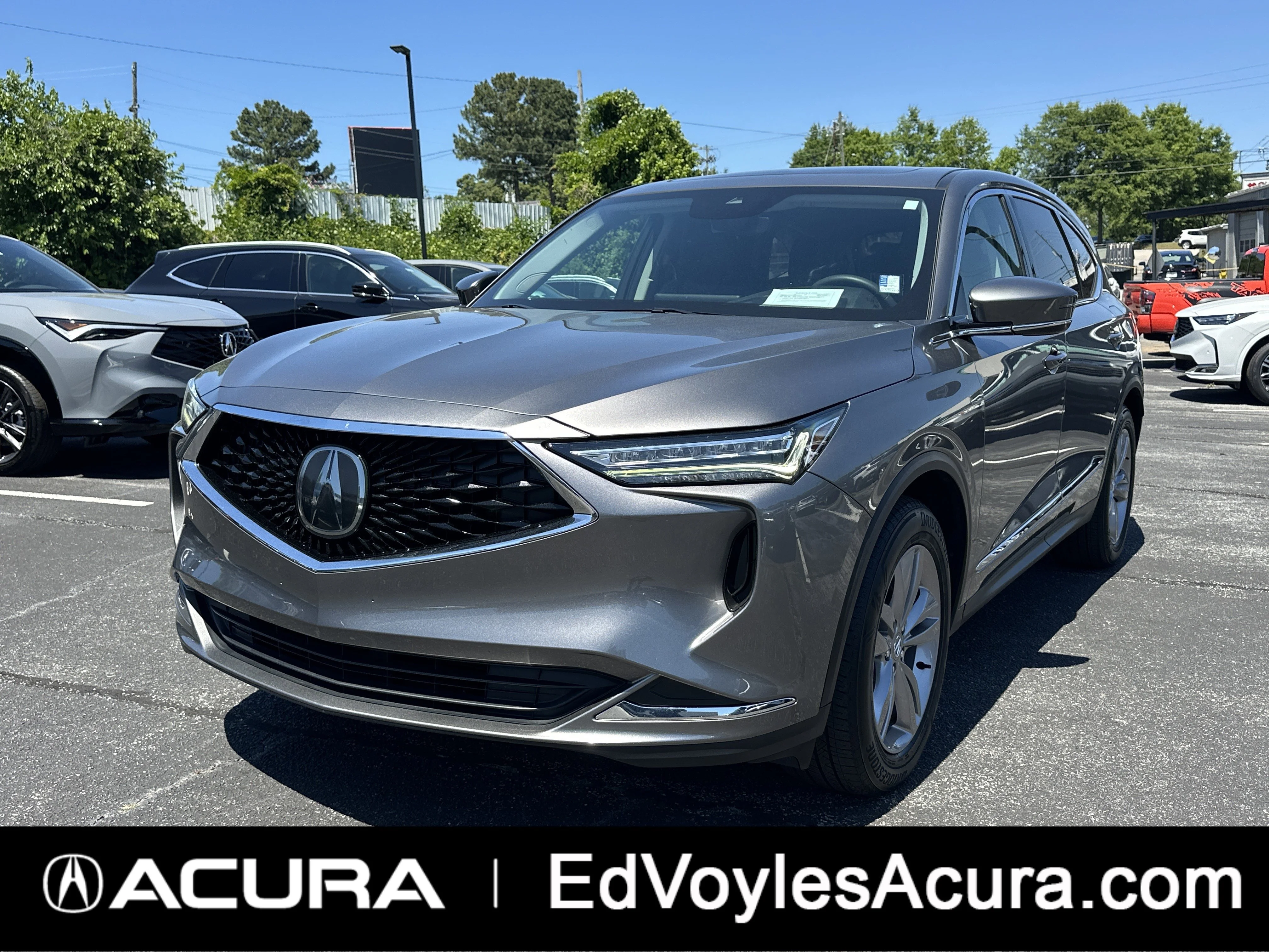 2023 Acura MDX SH-AWD's photo