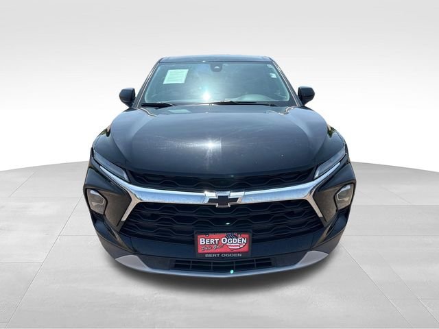 Used 2023 Black Chevrolet LT image 2