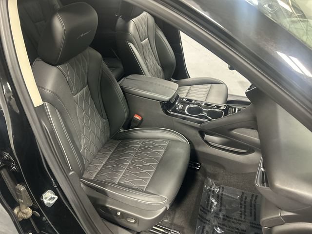Used 2023 EBONY TWILIGHT METALLIC Buick Avenir image 24