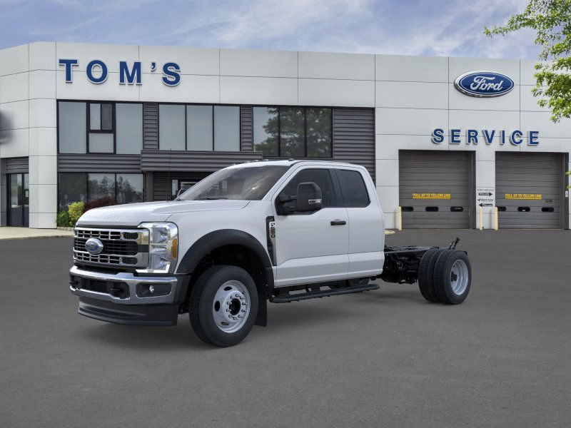 2026 Ford F-550 XL 4x4 SuperCab 168-In DRW's photo