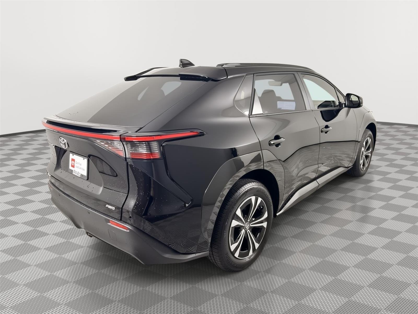 2025 Toyota bZ4X XLE - Photo 11