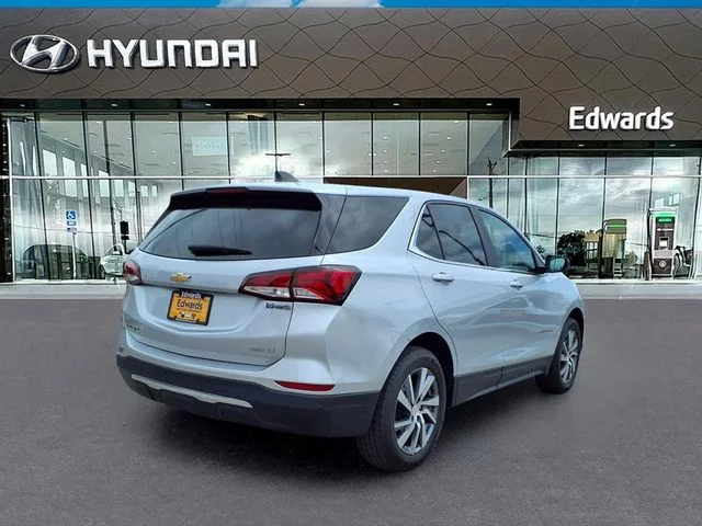 Used 2022 Silver Chevrolet LT image 8