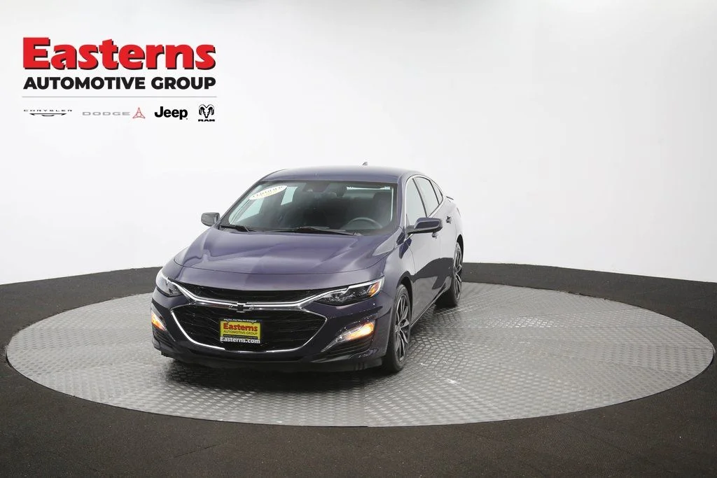 Used 2025 Black Chevrolet RS image 53