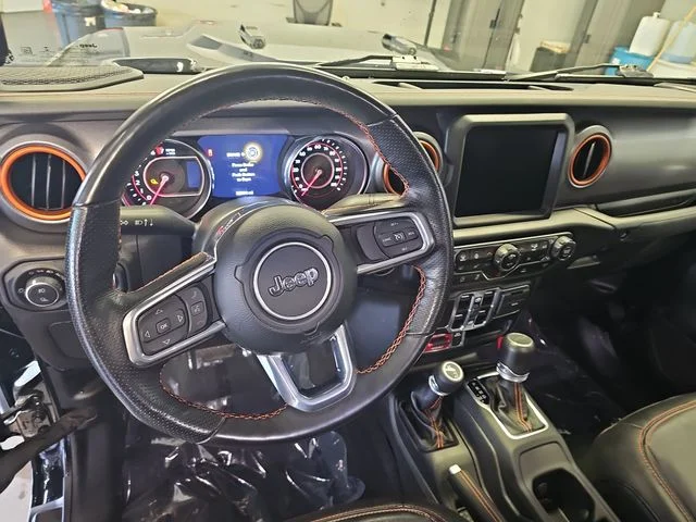 Used 2022 Black Jeep Mojave image 16