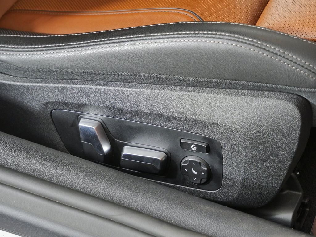 Used 2019 Orange BMW M850i xDrive image 22