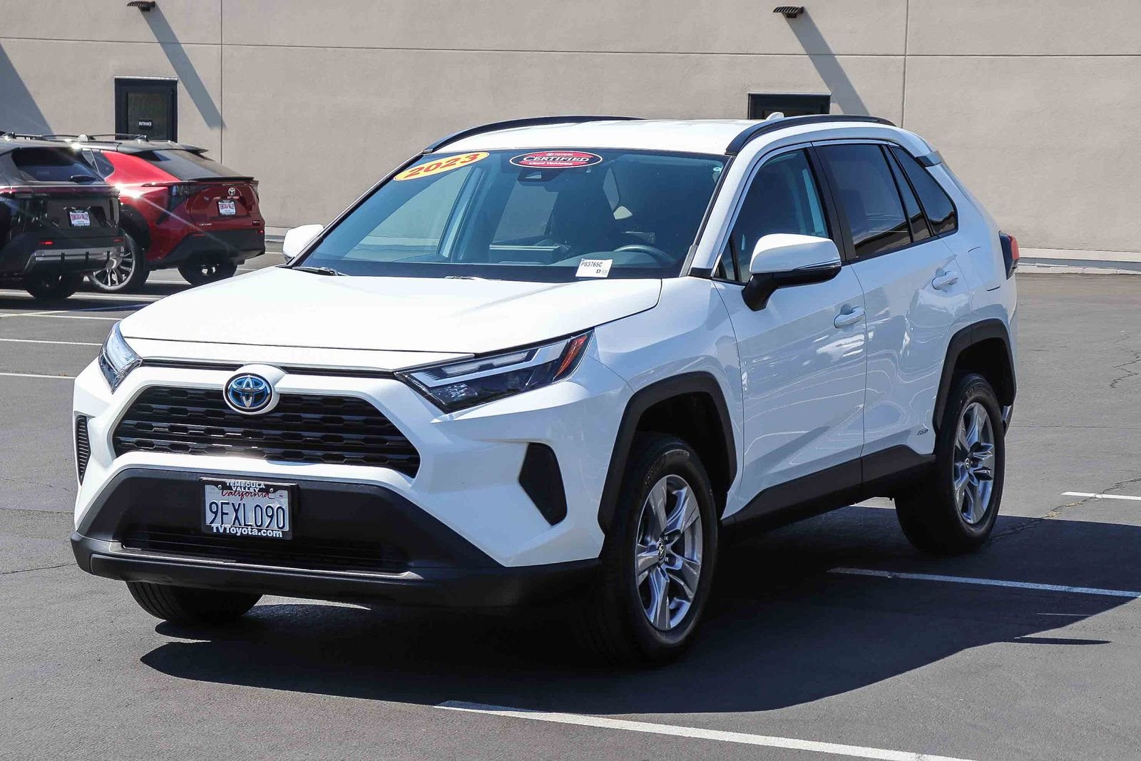 Certified Used 2023 Ice Toyota XLE image 3
