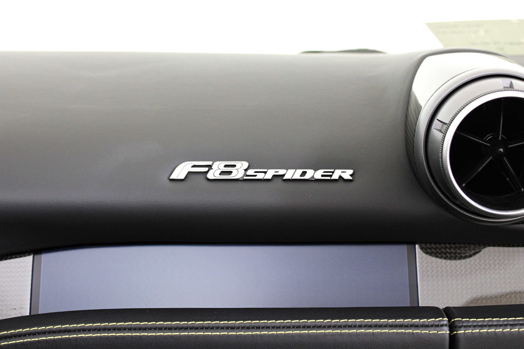 Used 2022 White Ferrari  image 49