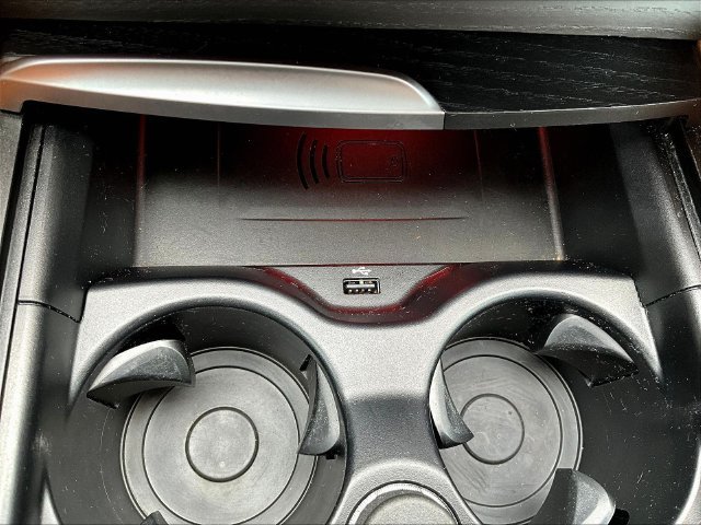 Used 2023 White BMW 540i image 19