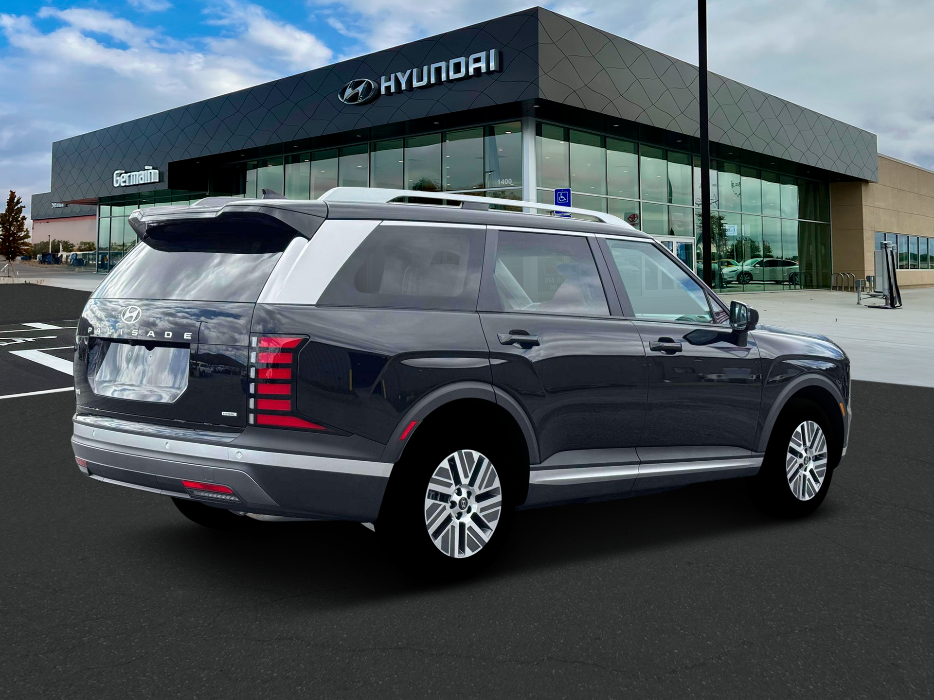 New 2026 Abyss Black Pearl Hyundai SEL 7P image 8