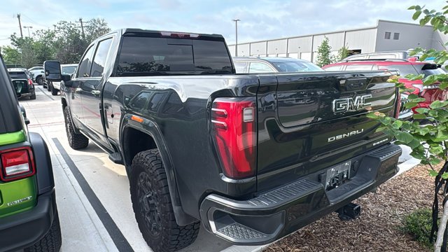 Certified Used 2025 Onyx Black GMC Denali Ultimate image 5